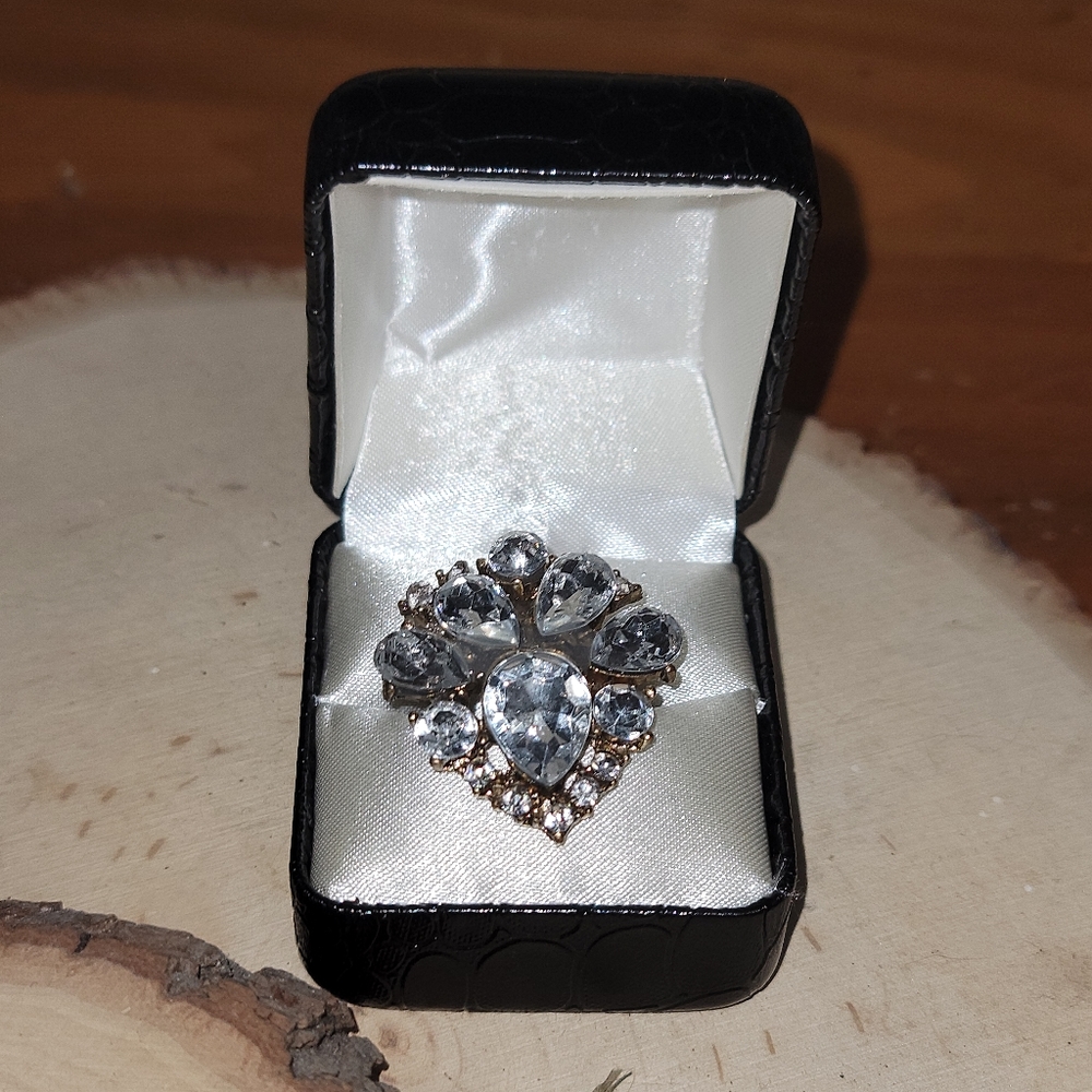 Statement Ring in  Diamond Glass Beads